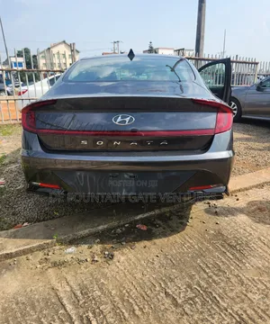 Hyundai Sonata SE 2021 Black