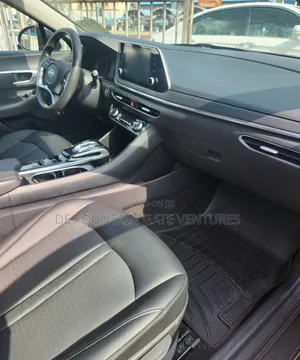 Hyundai Sonata SE 2021 Black