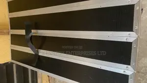 Professional Dj Table and Stand