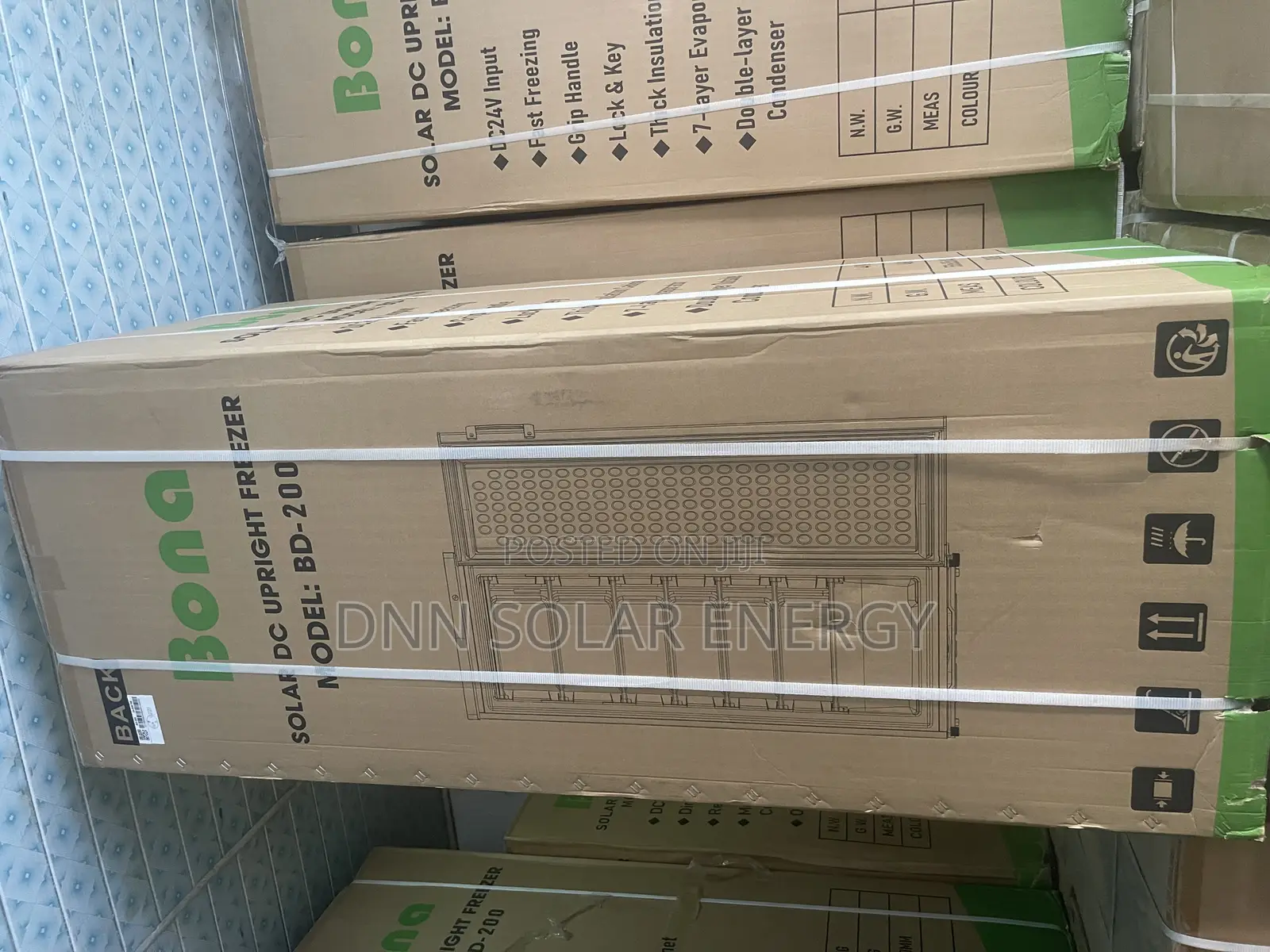 Bona Solar Standing Solar Freezer