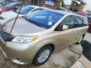 Toyota Sienna XLE 8 Passenger 2012 Gold