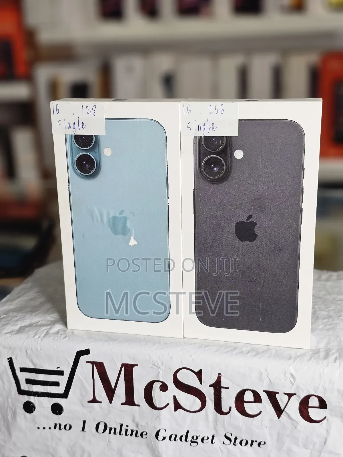 New Apple iPhone 16 256 GB Blue