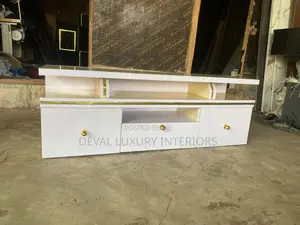 5f Tv Shelf