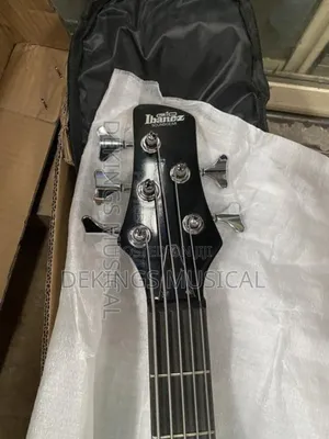 Ibanez Active Five 5 Strings Guitar