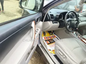 Toyota Highlander Limited 2012 Gray