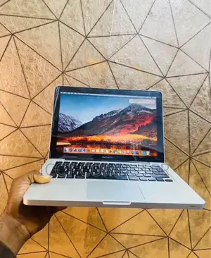 New Laptop Apple MacBook Pro 8GB Intel Core I5 SSHD+SSD 256GB