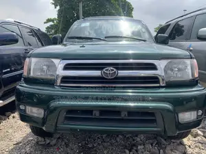 Toyota 4-Runner 2002 Green