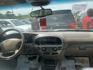 Toyota Sequoia 2006 Blue