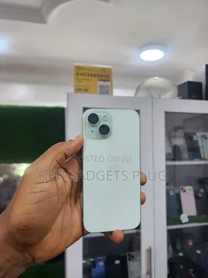 Apple iPhone 15 128 GB