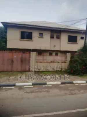 3bdrm Block of Flats in Wuse for rent