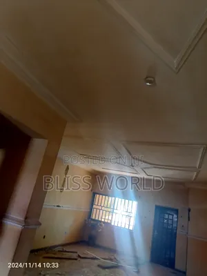 3bdrm Block of Flats in Wuse for rent