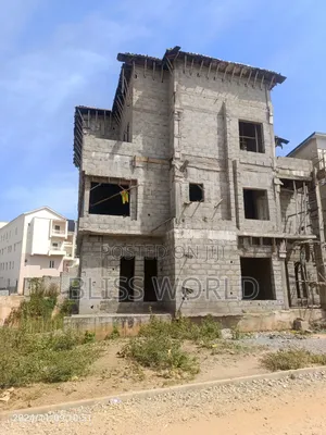 5bdrm Duplex in Guzàpe, Guzape District for sale