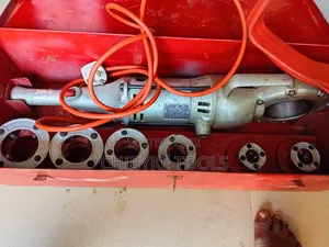 Ridgid 700 Pipe Threading Machin