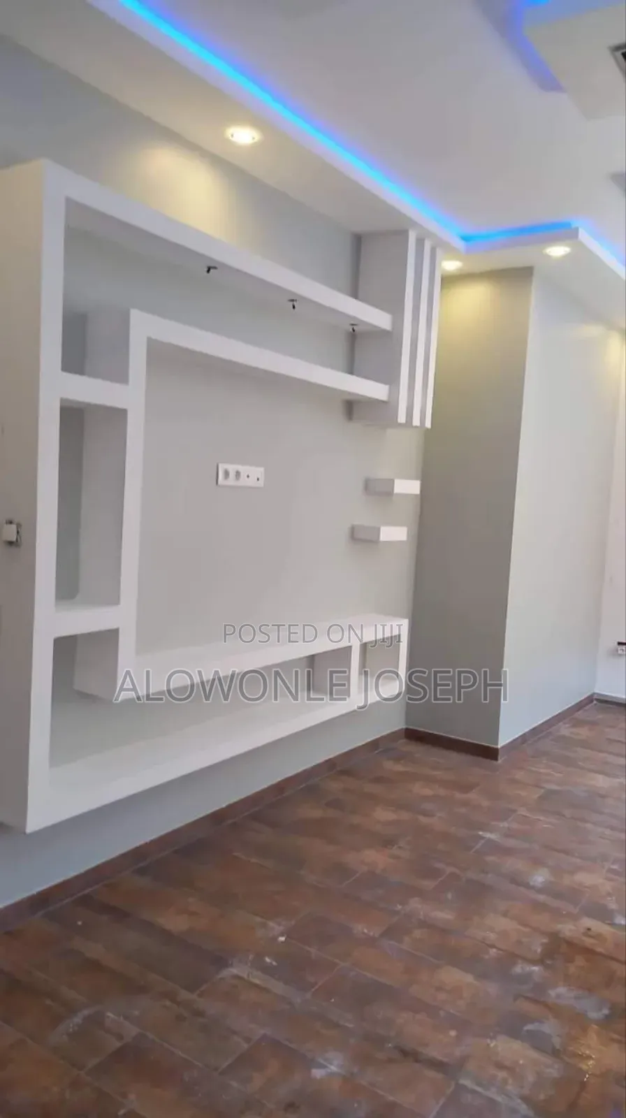 Tv Stand P.O.P
