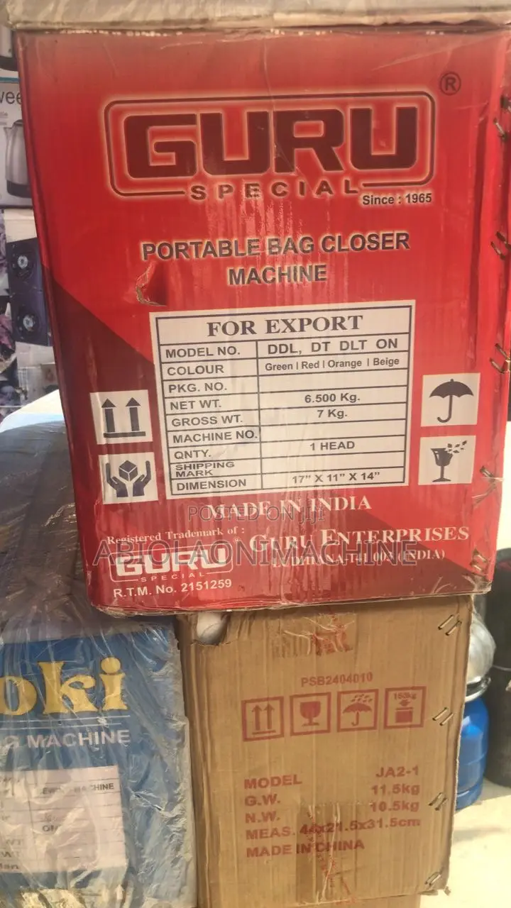 Guru Bag Closer Machine
