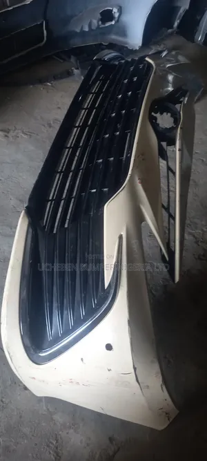Complete Front Tokunbor Bumper Toyota Camry 2023