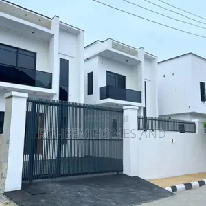 5bdrm Duplex in Secured Estate for sale