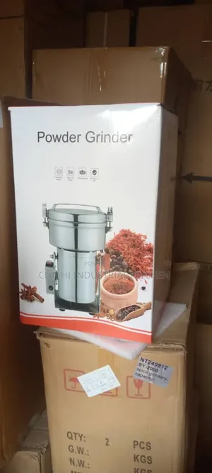 Spice and Herbs Grinder