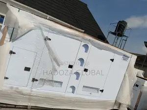 Safe-to-Use 300kva Soundproof Perkins Generator