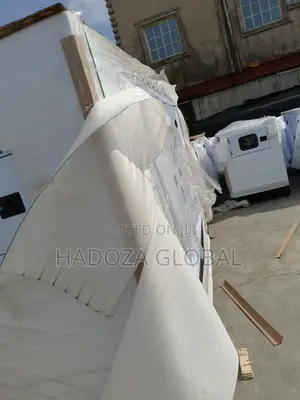 Highly-Insulated 300kva Soundproof Perkins Generator