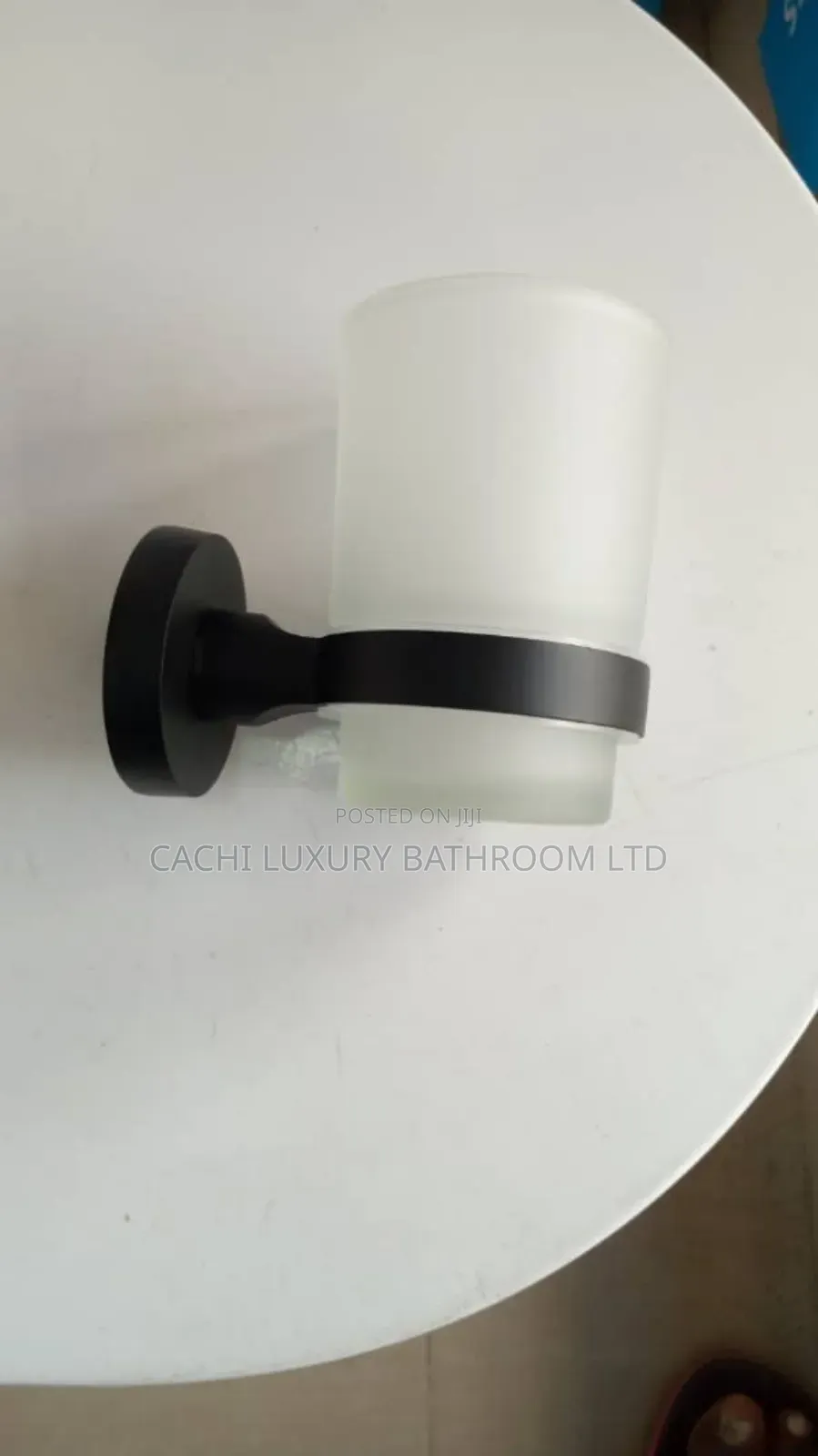 Glass Cup Holder