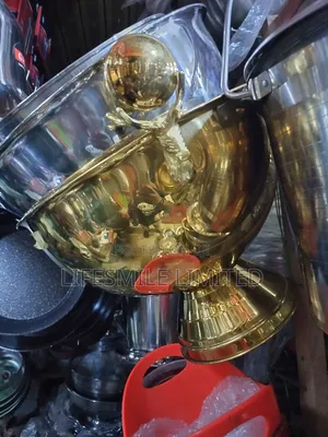 Biggest Champagne Buckets With Horn Handle (Gold)