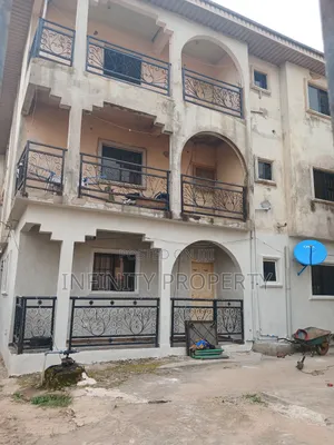 2bdrm Block of Flats in Benin City for sale