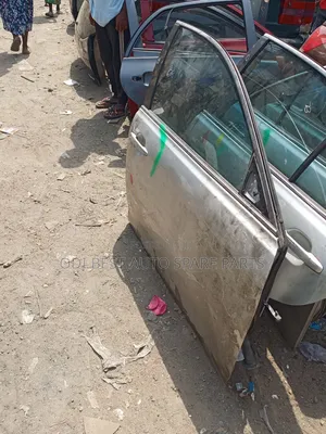 Toyota Camry 010 Empty Door Front Right
