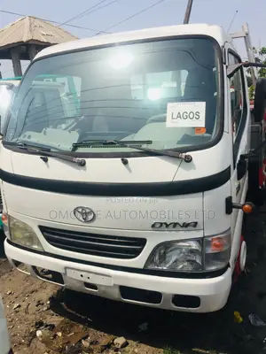 Foreign Used Dyna 200 Normal Hand