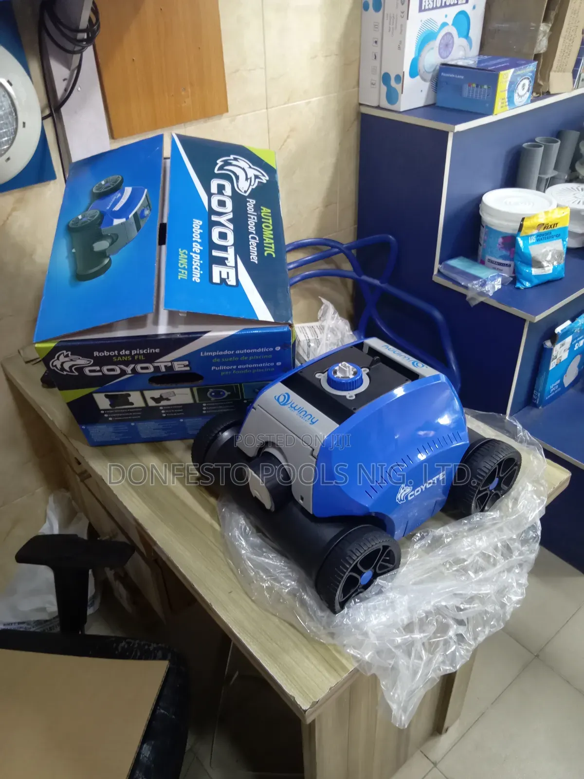 Automatic Swimming Pool Cleaner