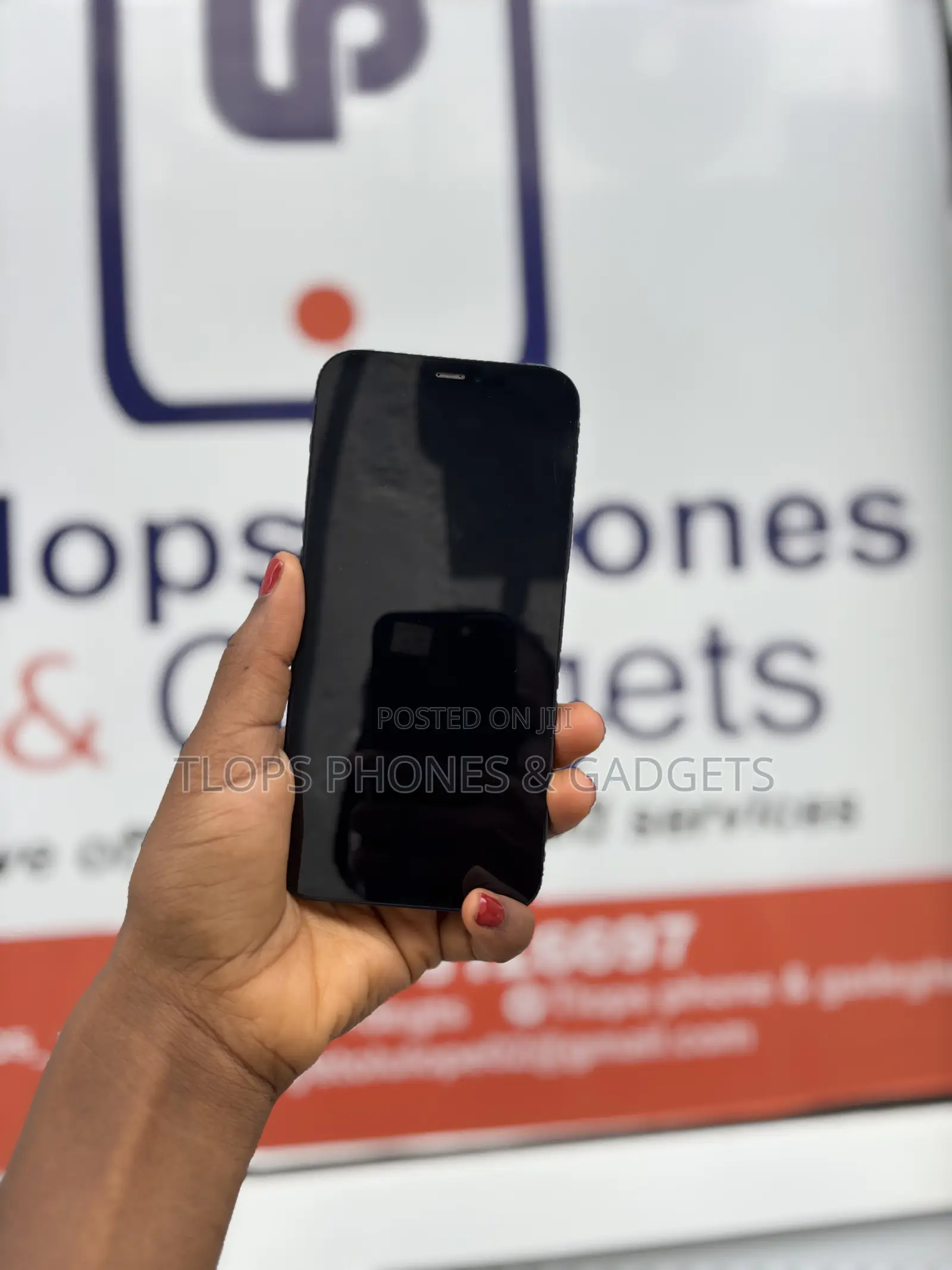 Apple iPhone 12 64 GB Black