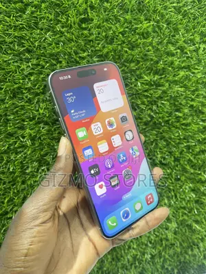 Apple iPhone 15 128 GB Black