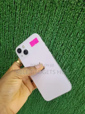 Apple iPhone 13 128 GB
