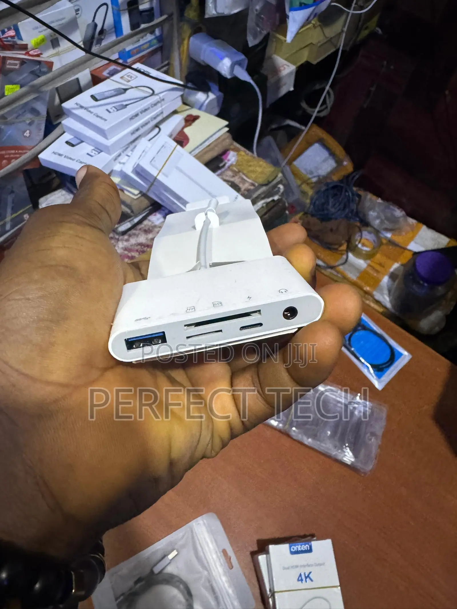 Lightning Multifunctional Adapter for iPhone