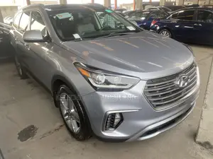 Hyundai Santa Fe Limited Ultimate AWD 2018 Silver