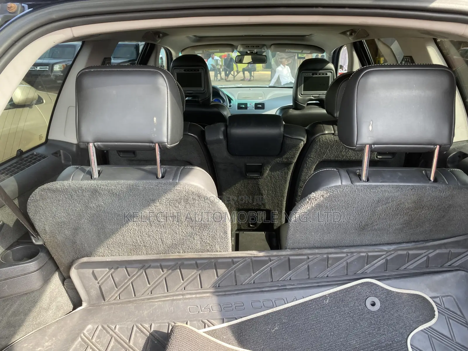 Volvo XC90 2010 Black