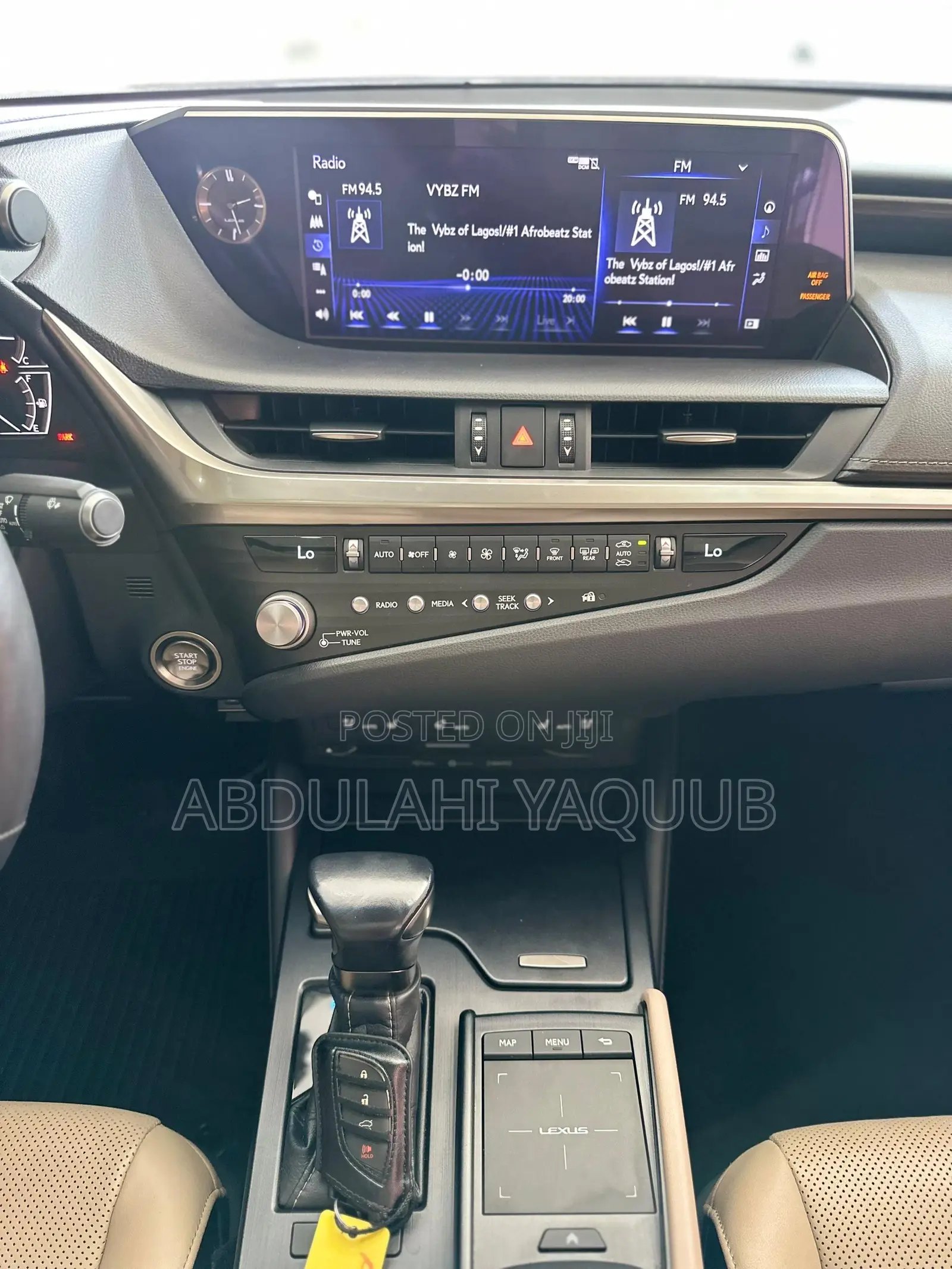 Lexus ES 2021 Red