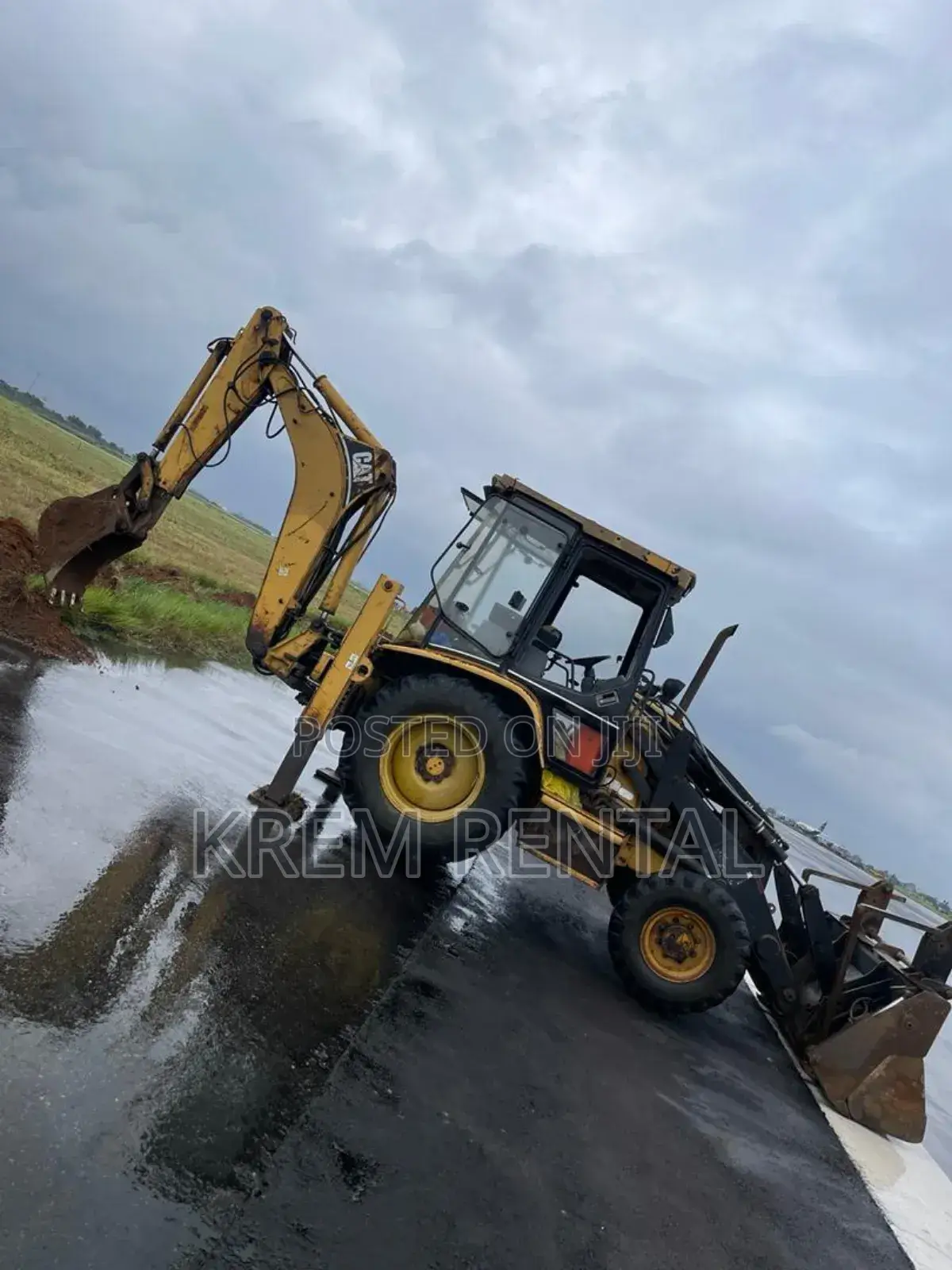 Good Backhoe Machine for Hire