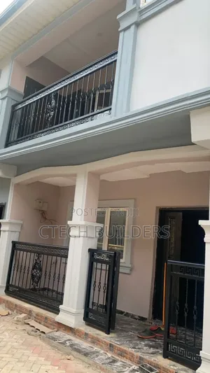 4bdrm Block of Flats in Benin City for rent