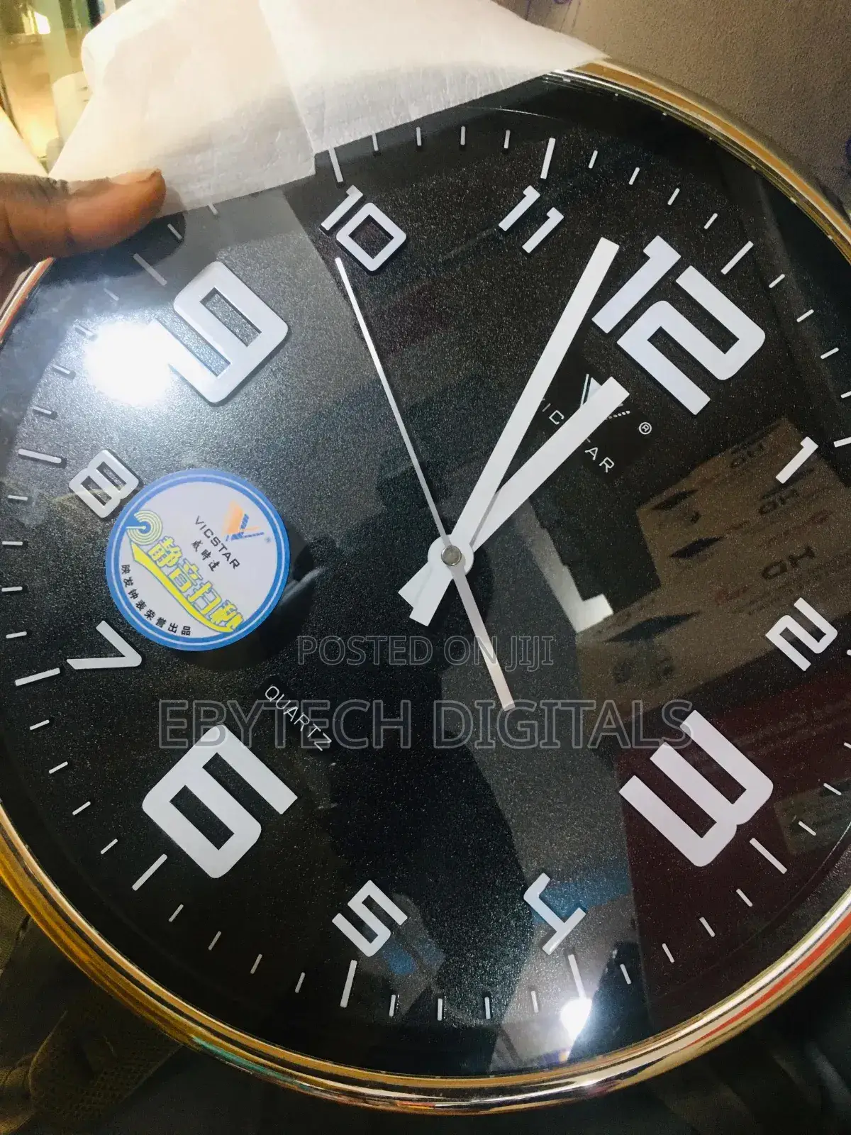 Wall Clock Spy Camera