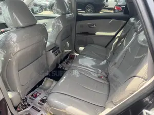 Toyota Venza AWD 2010 Gray