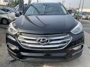 Hyundai Santa Fe 2014 Black