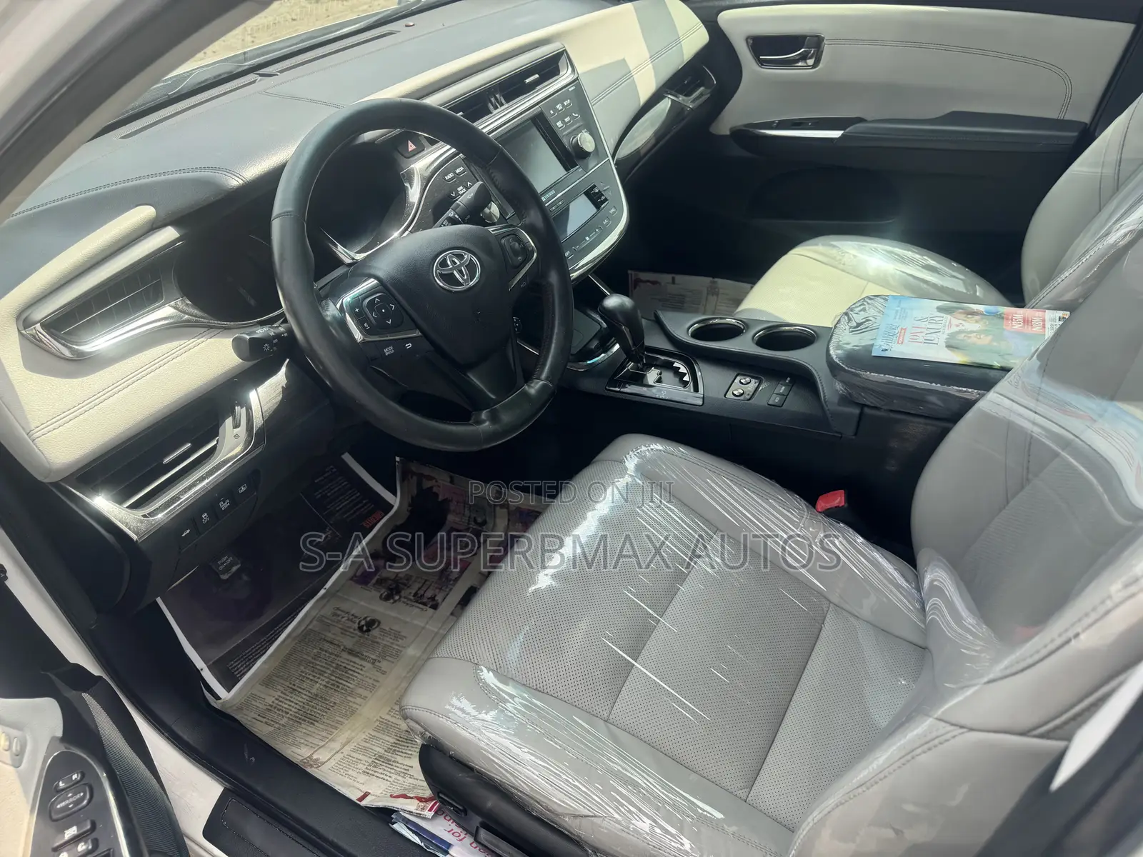 Toyota Avalon 2013 White