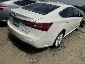 Toyota Avalon 2013 White