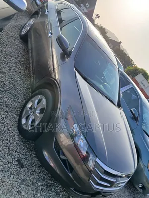 Honda Crosstour 2012