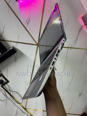 Laptop HP EliteBook 840 G3 8GB Intel Core I5 SSHD (Hybrid) 256GB