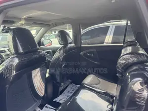 Toyota RAV4 3.5 Limited 2010 Red
