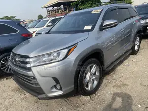 Toyota Highlander 2016 Gray