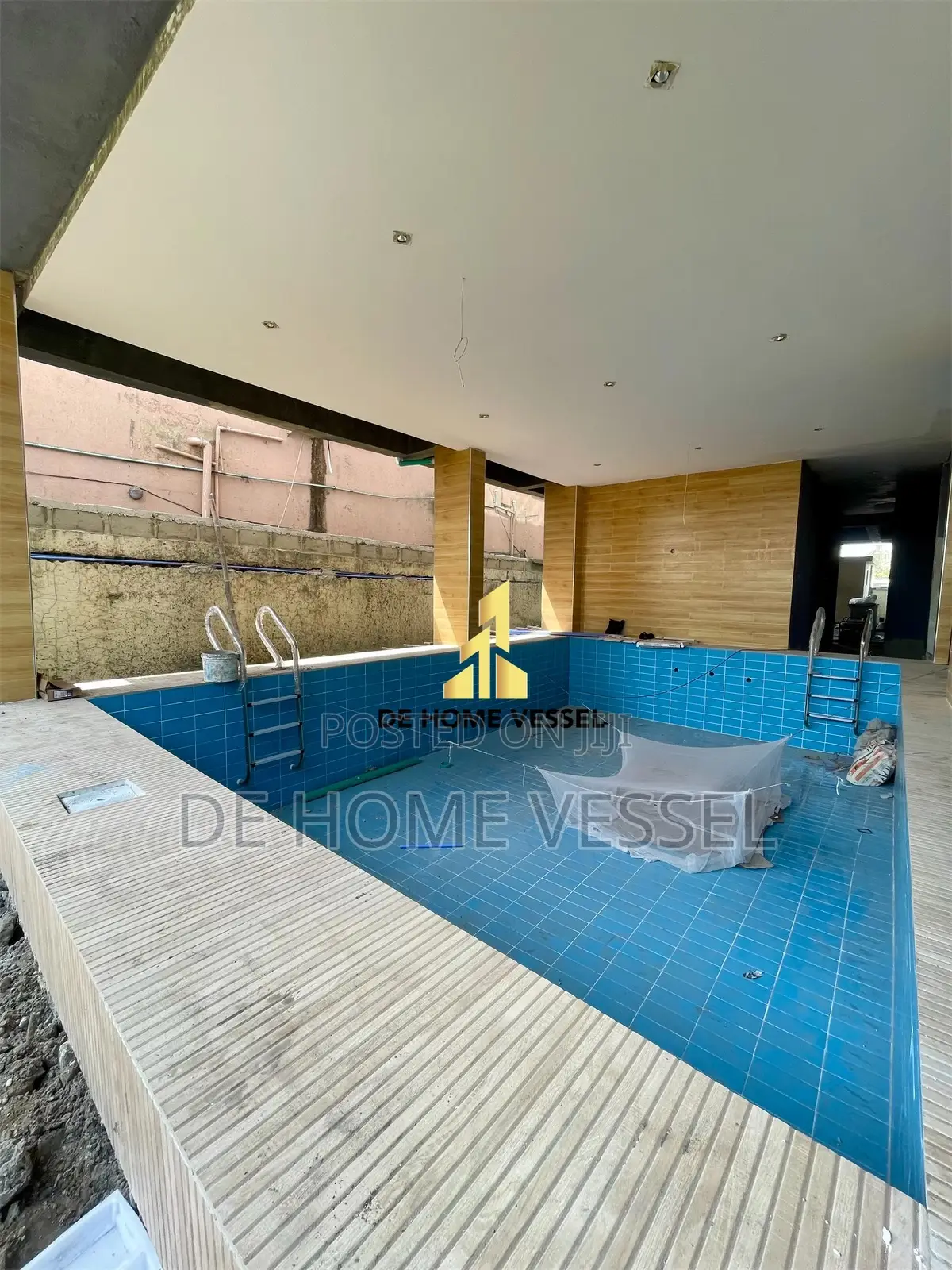 Uniquely Designed 2 Bed Luxury Apartment With Elevator