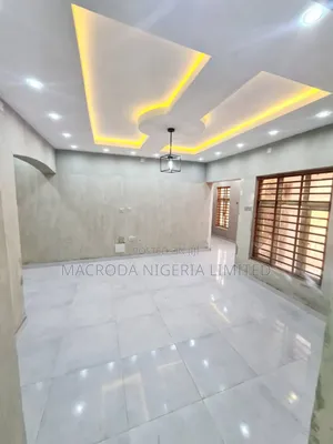 3bdrm Block of Flats in Alausa for rent